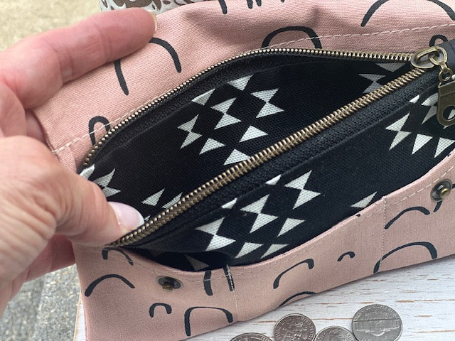 Minimalist Wallet- Full Size Pink Arc