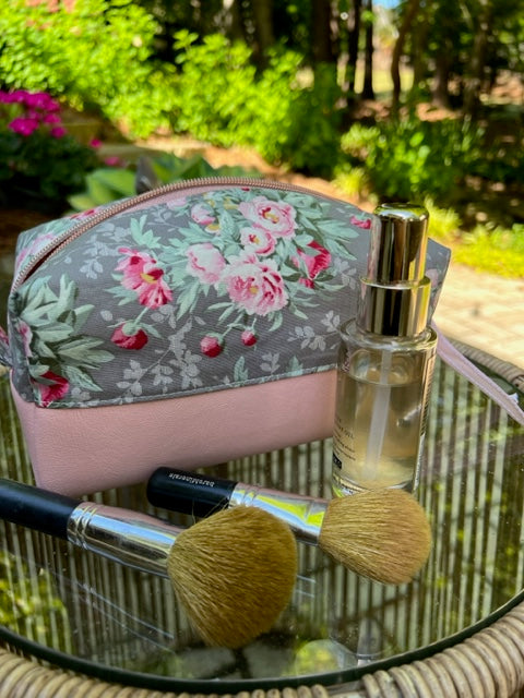 Dopp Kit - Pink Rose