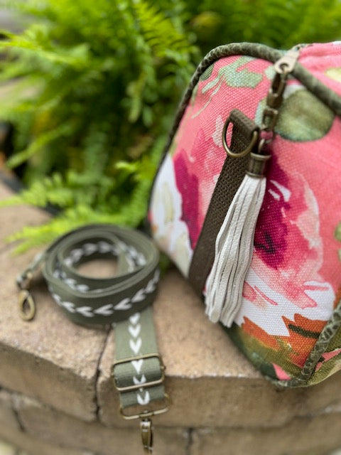 Dallas Duffel - Rose & Olive Duffel Bag - Travel Bag - Overnight Bag - Floral