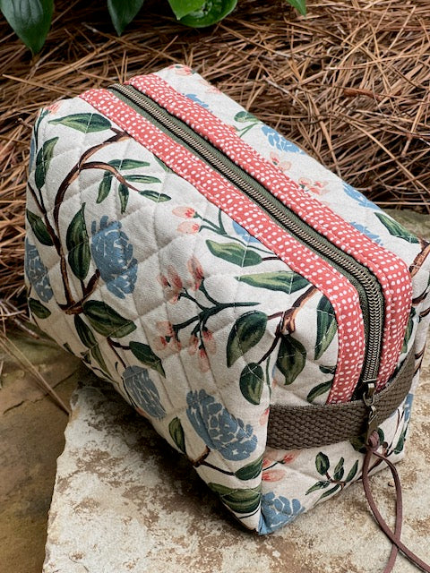 Dopp Kit - Cream Floral