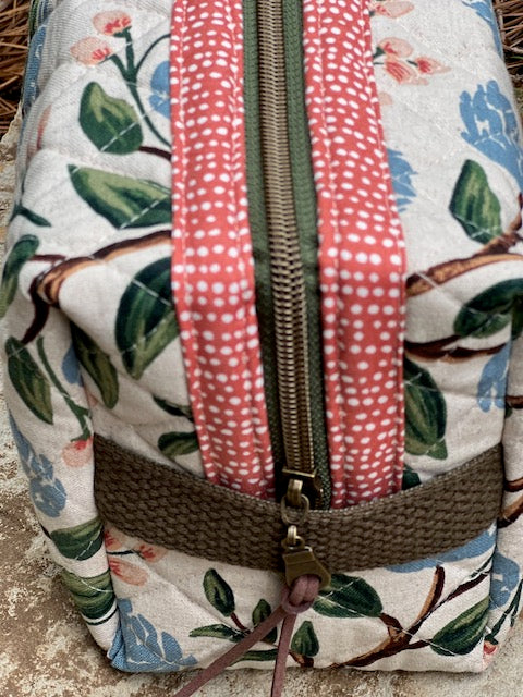 Dopp Kit - Cream Floral