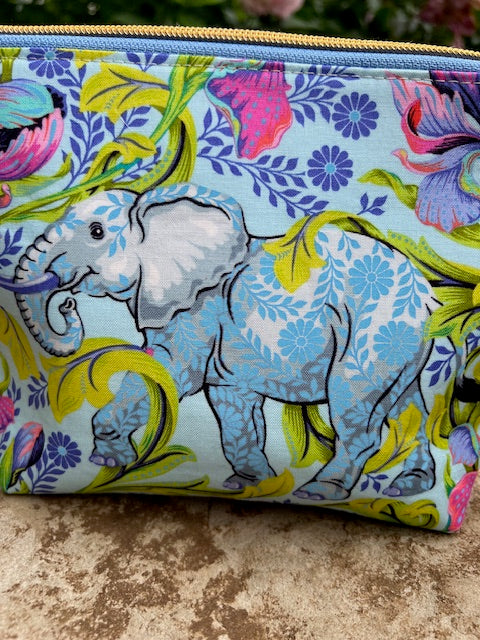 Elephant Zipper Pouch