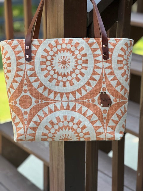Market Tote- Clay Aztec Pattern