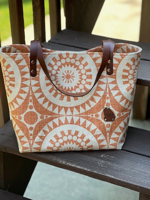 Market Tote- Clay Aztec Pattern