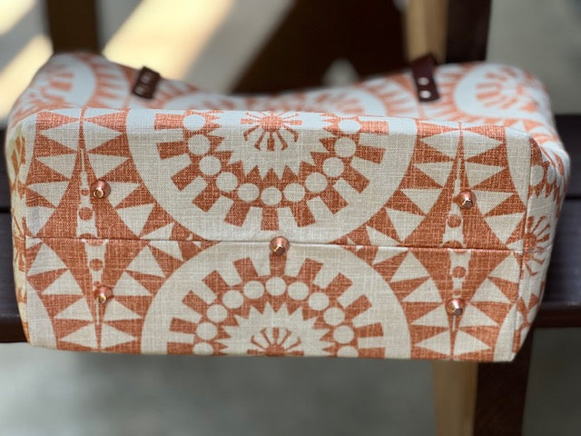 Market Tote- Clay Aztec Pattern