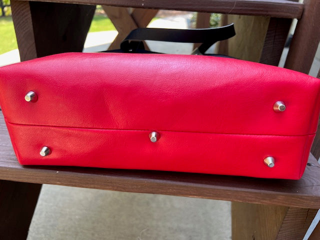 Ashford Tote- Black/Red/Georgia