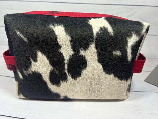 Black White Faux Cowhide Diamond Pull Med Dopp Kit, Travel Bag